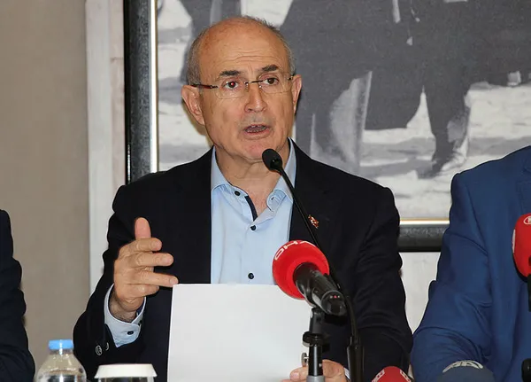chpli-baskana-cahil-kurt-davasi-istenilen-ceza-belli-oldu-1649310747966.jpg CHP’li başkana ‘Cahil Kürt’ davası! İstenilen ceza belli oldu
