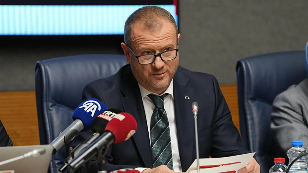 RTÜK TBMM’de sunum yaptı: Şiddet eylemlerine 7 yaptırım RTÜK TBMM’de sunum yaptı: Şiddet eylemlerine 7 yaptırım