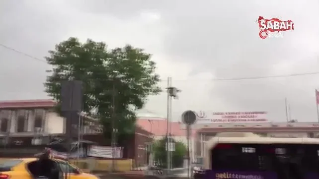 İstanbul'da sağanak yağış başladı! | Video