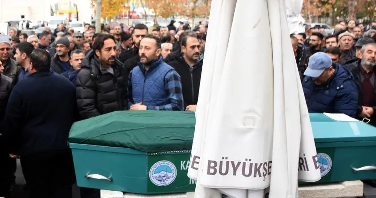 Altaylı futbolcu İbrahim Öztürk’ün annesi son yolculuğuna uğurlandı