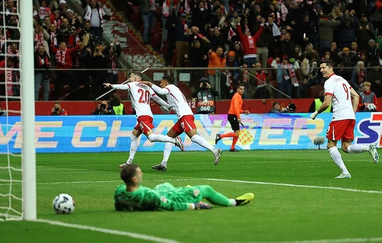 Süper Lig’in yıldızları geceye damgasını vurdu! Livakovic şoku yaşadı...