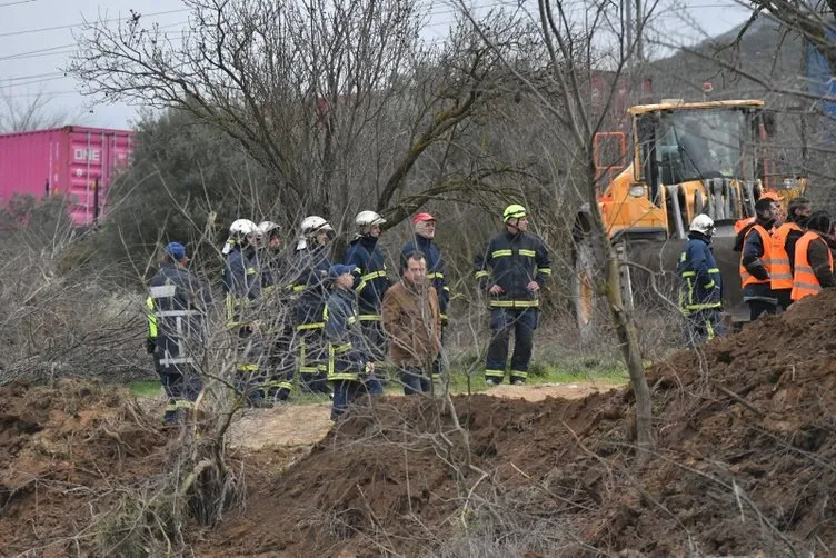 Son dakika | Yunanistan’daki korkunç tren kazasında bilanço artıyor! Kan donduran bir iddia ortaya atıldı