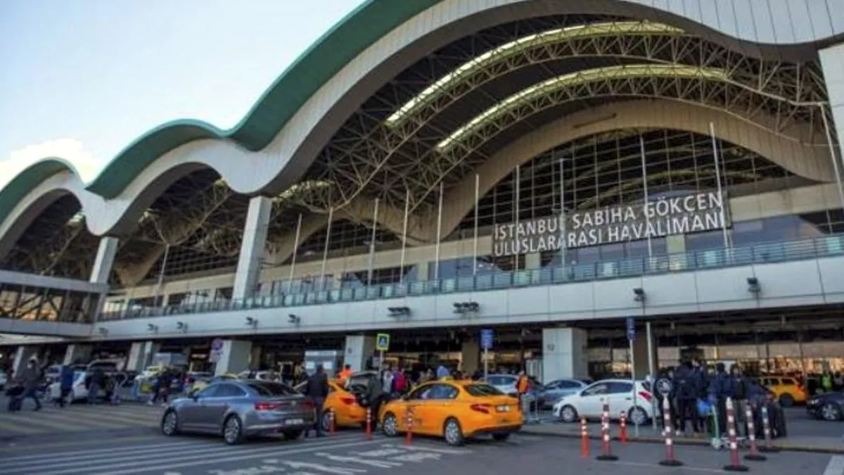 Sabiha Gökçen Havalimanı’nda tilki alarmı!