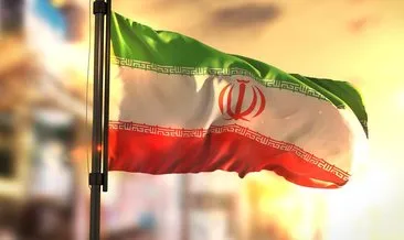İranlı ekonomist Sultani:  İran ekonomisi kilitlendi