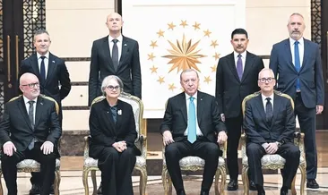 ‘İsrail saldırısını lanetliyorum’