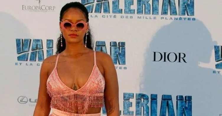Büyük beden ikonu Rihanna