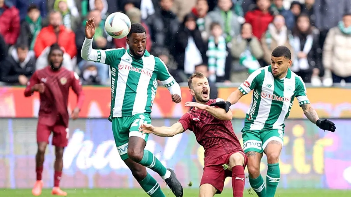 Maç sonucu: Konyaspor 1 - 1 Hatayspor | Aboubakar son dakikada sahne aldı...