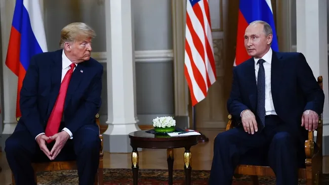 abd-medyasindan-flas-iddia-trump-onumuzdeki-hafta-putin-ile-yuz-yuze-gorusmeyi-planliyor-1754509847756.jpeg Beyaz Saray açıkladı: Trump ve Putin yüz yüze görüşecek!