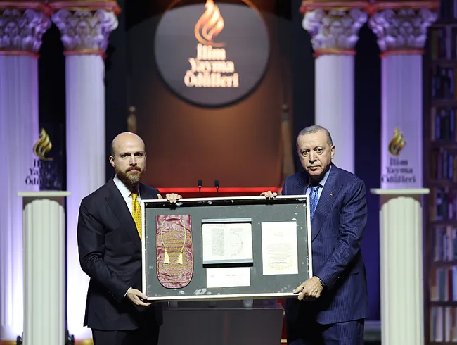 son-dakika-baskan-erdogandan-terorsuz-turkiye-mesaji-bu-sefer-basaracagiz-1764444391835.jpeg SON DAKİKA | Başkan Erdoğan'dan terörsüz Türkiye mesajı: Bu sefer başaracağız