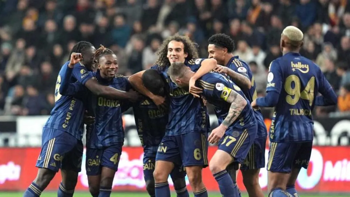 Fenerbahçe'de 9 isim topun ağzında…