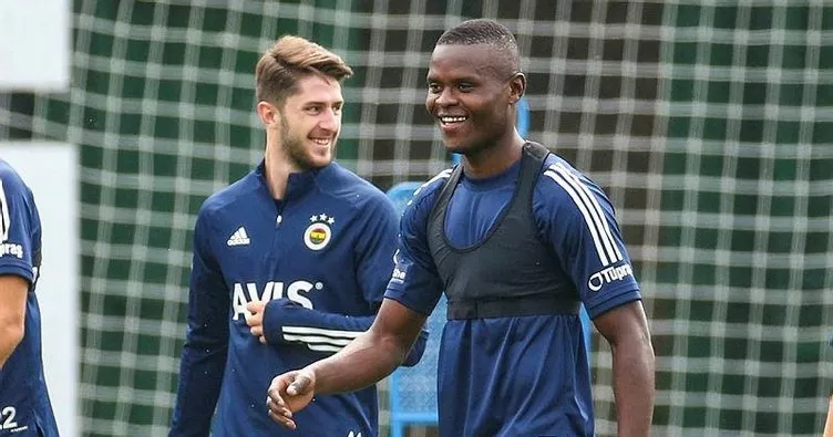 Samatta’nın Fenerbahçe’ye transferi sonrası Aston Villa’ya şok!