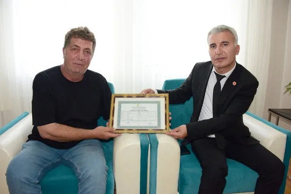 8-yil-sonra-gelen-en-aci-emanet-gozyaslariyla-alinan-en-zor-diploma-mezuniyetine-gunler-kala-hayatini-kaybetmi-1782662044381.jpg