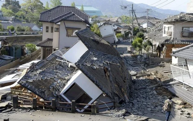 Japonya’da bir gün arayla ikinci deprem şoku: 21 Ölü