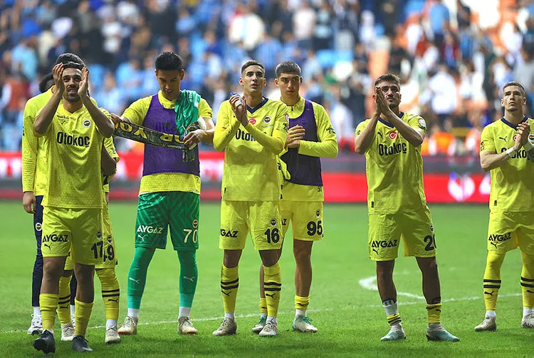 fenerbahce-19-maclik-galibiyet-serisinin-ardindan-3-mactir-kazanamiyor-1699869111227.jpg