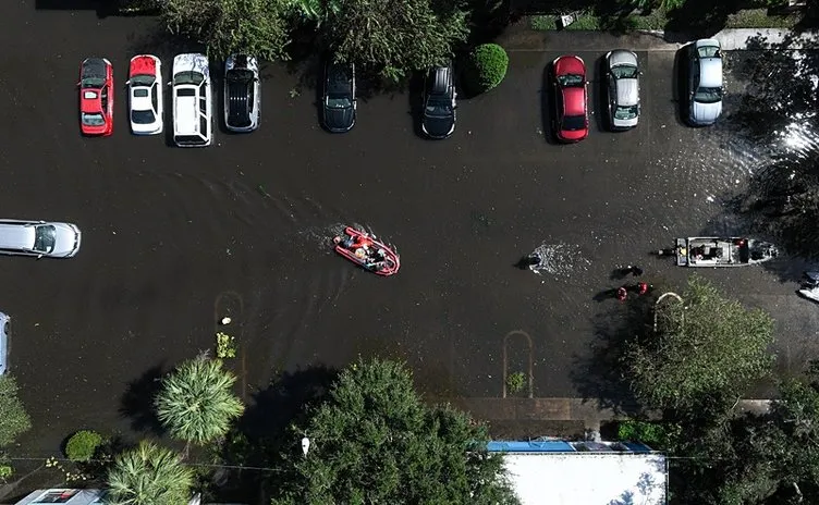 ABD’de Milton Kasırgası yıkıp geçiyor! 2.6 milyon kişi karanlıkta kaldı