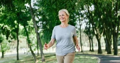 Günde kaç adım attığınızı unutun: Yürüme hızınız ömrünüzü ölçüyor! 10 saniyede test edin