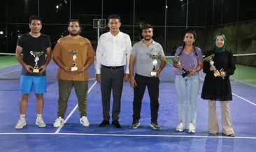 Kozan’da tenis turnuvası büyük çekişmeye sahne oldu #adana