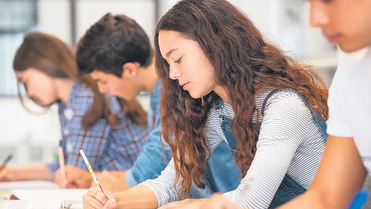 YKS maratonunda ramazan avantajı: Oruç zihni berraklaştırıyor YKS maratonunda ramazan avantajı: Oruç zihni berraklaştırıyor