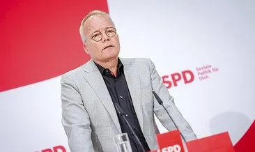 Almanya’da yeni hükümetin yolu açıldı
