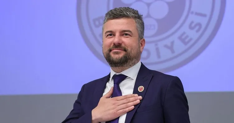 Buca’da skandallar bitmiyor CHP teşkilatını maaşa bağlamış