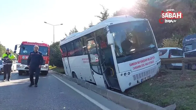 Lastiği patlayan midibüs refüje çıktı: 1 yaralı | Video