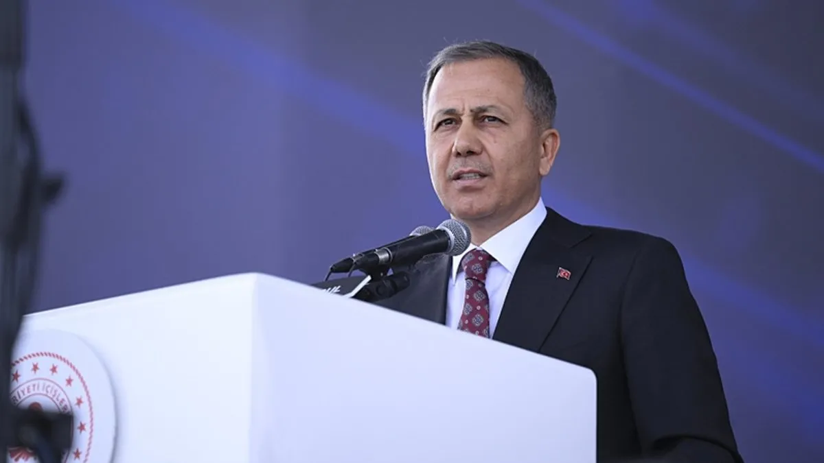 İçişleri Bakanı Yerlikaya: Bir haftalık trafik denetimi verilerini açıkladı... 466 bin 170 sürücüye işlem!