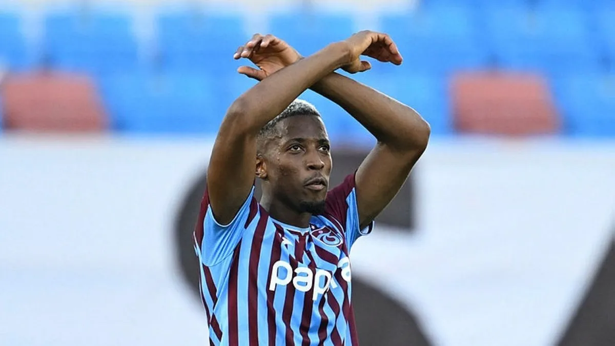 Trabzonspor'da Simon Banza beğeni topladı