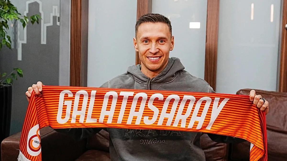 Galatasaray sağ bekine kavuştu! Frankowski İstanbul'a geldi...