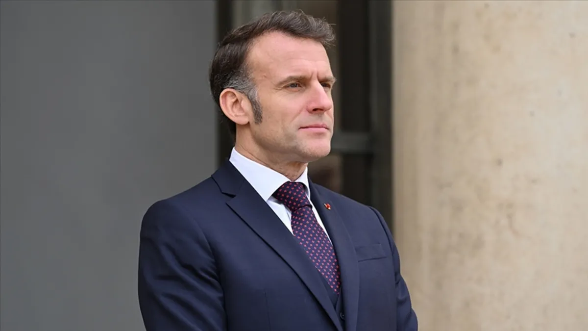 Macron’dan sosyal medya şirketlerine ‘tam şeffaflık’ çağrısı: “Çocuklarımızı yapay zekanın tehlikelerinden korumalıyız” Macron’dan sosyal medya şirketlerine ‘tam şeffaflık’ çağrısı: “Çocuklarımızı yapay zekanın tehlikelerinden korumalıyız”