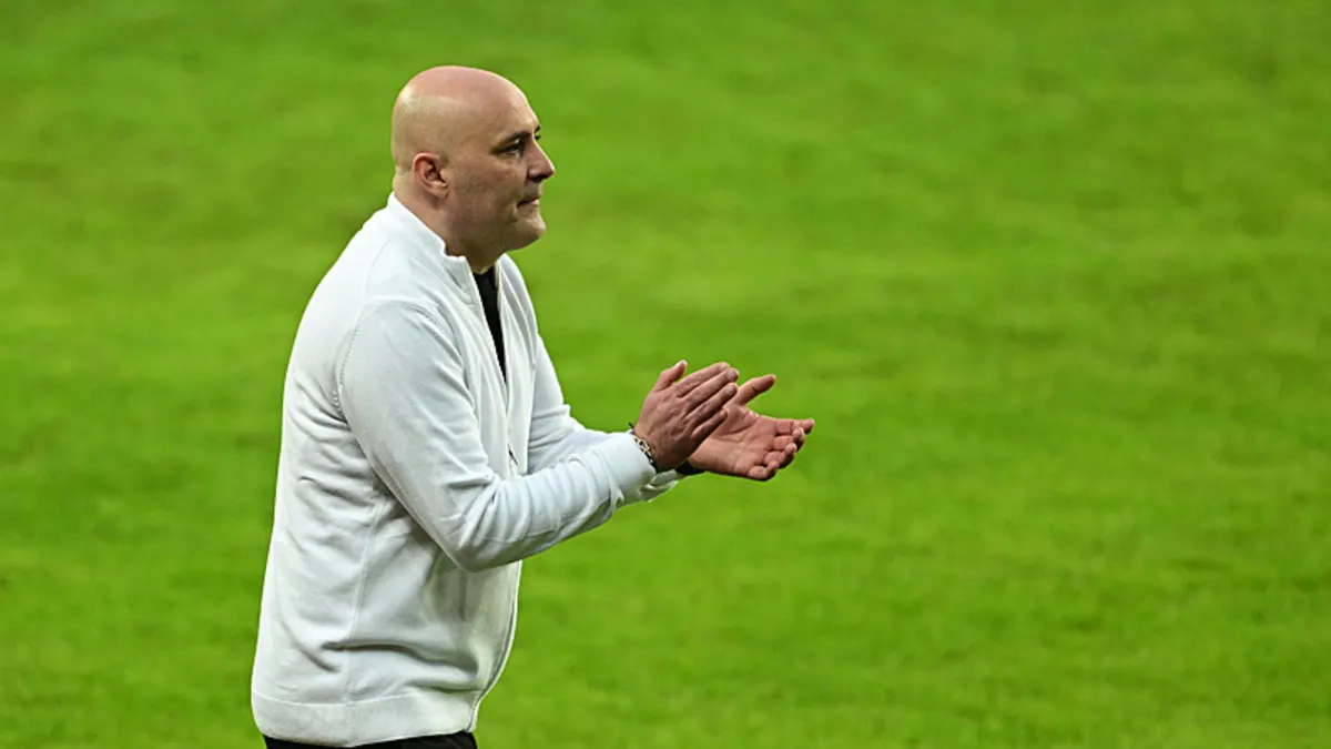 Sami Uğurlu: Herkes daha farklı bir Antalyaspor izleyecek! Sami Uğurlu: Herkes daha farklı bir Antalyaspor izleyecek!