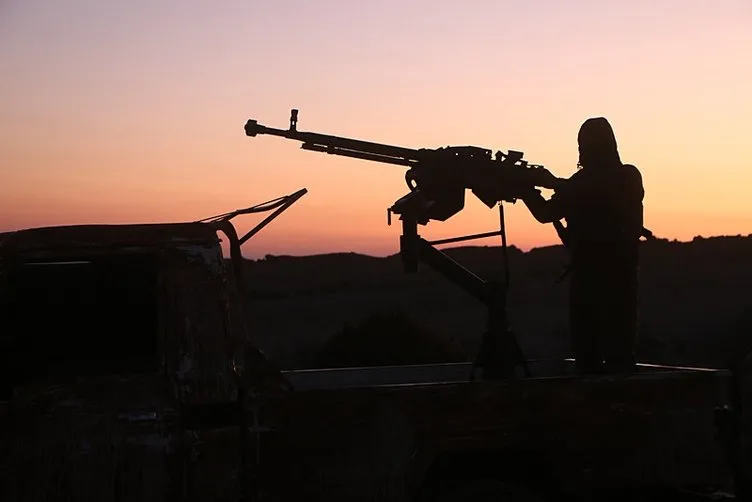 SON DAKİKA: SMO Kuveyris Askeri Havaalanı'nı ele geçirdi! Terör örgütü PKK/YPG'nin lojistik hattı kesildi