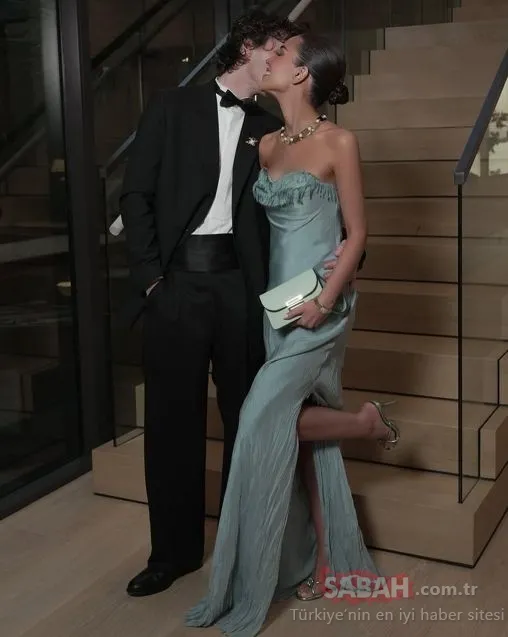 20 yıl önce yaşanan ihanet tekrar gündeme gelmişti! Victoria Beckham’dan ailesiyle nispet gibi pozlar!