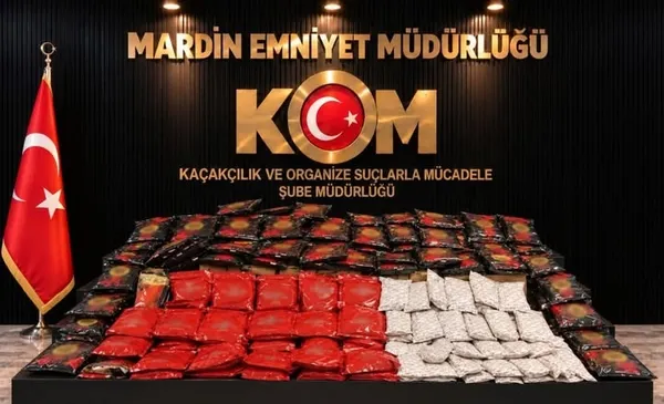 kiziltepede-250-kilo-kacak-nargile-tutunu-ele-gecirildi-1792511221457.jpg