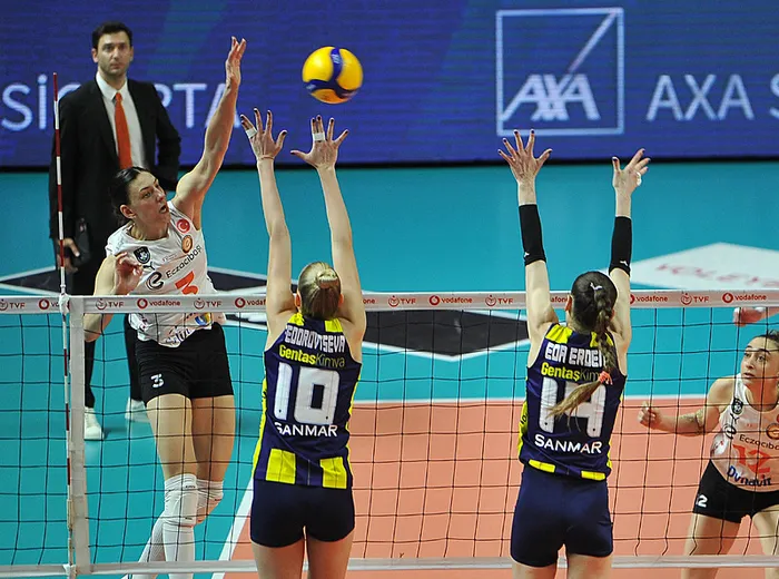 fenerbahce-sultanlar-ligi-final-serisine-galibiyetle-basladi-1712689098919.jpeg