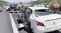 6 aracın karıştığı zincirleme kazada 6 kişi yaralandı | Video