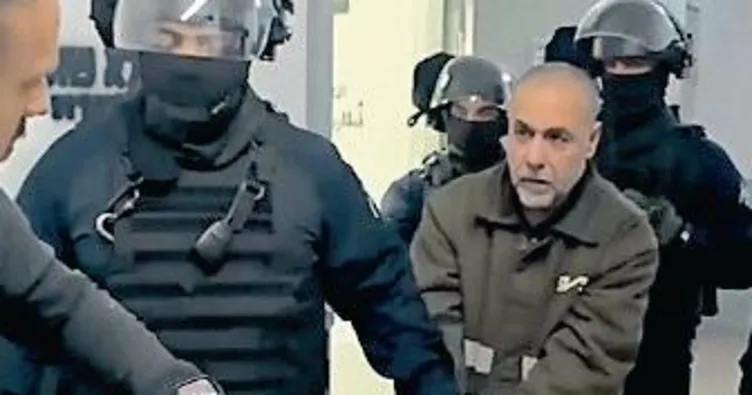 Beyaz önlüklü kahramana işkence