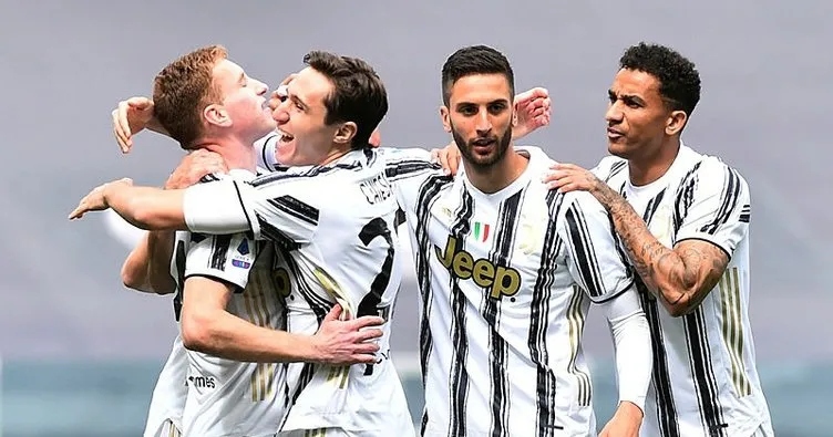 Juventus Genoa’yı 3 golle geçti!