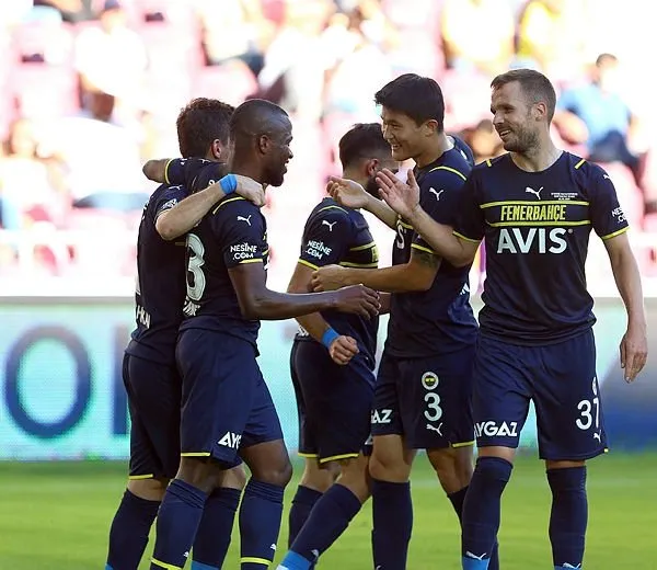 Fenerbahce Olympiakos Maci Hangi Kanalda Yayinlaniyor Saat Kacta Ve Sifreli Mi Uefa Avrupa Ligi Fenerbahce Maci Sifresiz Kanalda Mi Yayinlanacak Fb Uefa Maci Canli Yayin Kanali Nedir Son Dakika Spor Haberleri