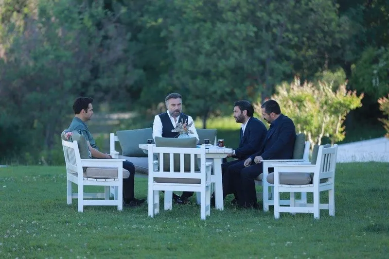 pics Eşkıya Dünyaya Hükümdar Olmaz 199 Bölüm https www sabah com tr medya 2021 06 15 eskiya dunyaya hukumdar olmaz edho 199 bolum izle hizir cakirbeyli kartlari yeniden dagitiyor