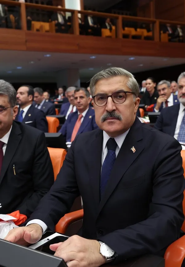 ak-parti-genel-baskan-yardimcisi-yayman-chp-milletle-tarihle-sokakla-kavgali-bu-tavri-secmen-asla-olumlu-bulma-1759397079376.jpg