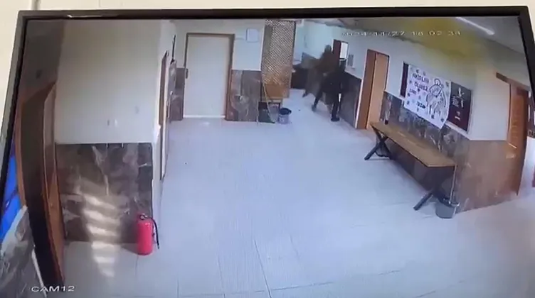 Kadın öğretmenin abisi okulu bastı: 2 öğretmeni bu yüzden tekme tokat dövdü!