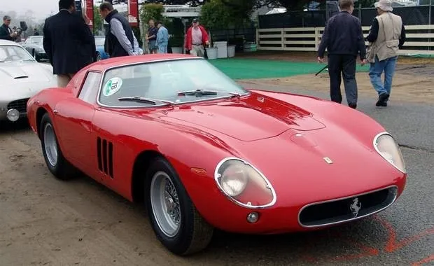 Rekor fiyatlara satılan Ferrari’ler
