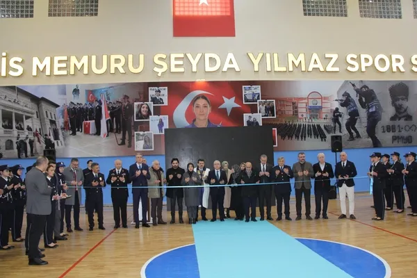 sehit-seyda-yilmazin-adi-polislige-adim-attigi-salona-verildi-1737556140212.jpg