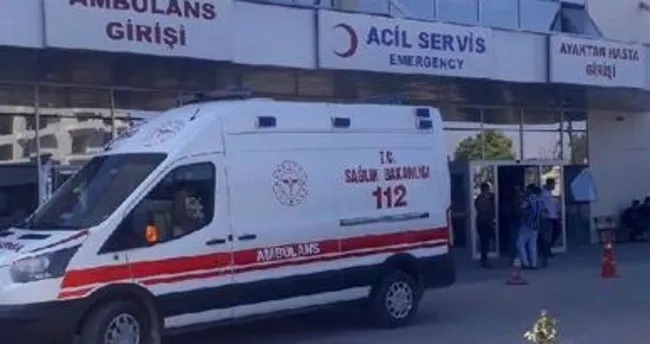 Şanlıurfa’da hafif ticari araç ile otomobil çarpıştı: 1 ölü, 3 yaralı Şanlıurfa’da hafif ticari araç ile otomobil çarpıştı: 1 ölü, 3 yaralı