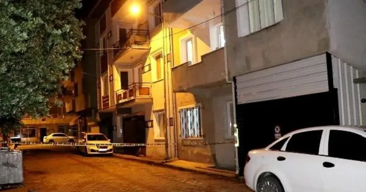 İzmir’de vahşet: Eşini öldürüp intihar etti!