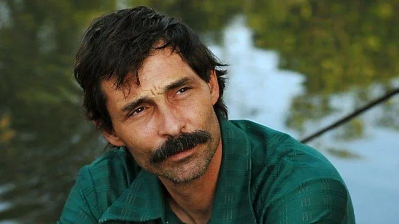 Эрдал бешикчиолу. Турхи Эрдал. Ердал Озиагкилар. Эрдал Джиндорук турецкий актёр.