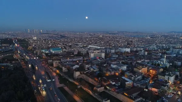 'Süper Ay' İstanbul semalarında
