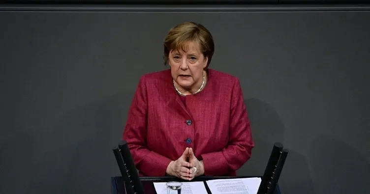 Almanya Başbakanı Merkel, AstraZeneca aşısı oldu
