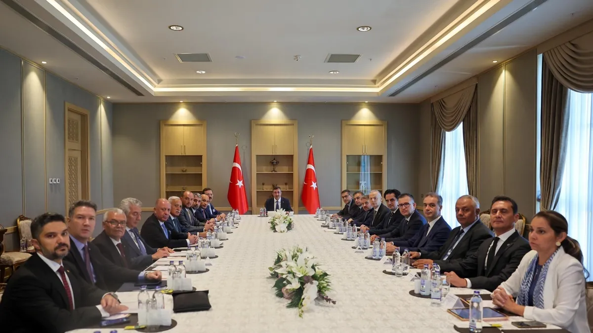 Ekonominin yol haritası belli oluyor! Cevdet Yılmaz OVP için tarih verdi