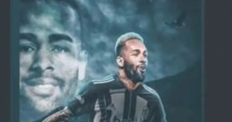 Alex’ten mutlusu yok